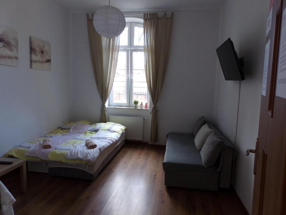 Apartament Parkowy ケントシン エクステリア 写真