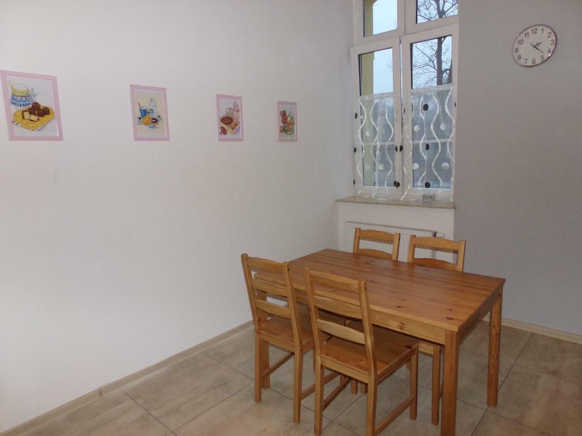 Apartament Parkowy ケントシン エクステリア 写真