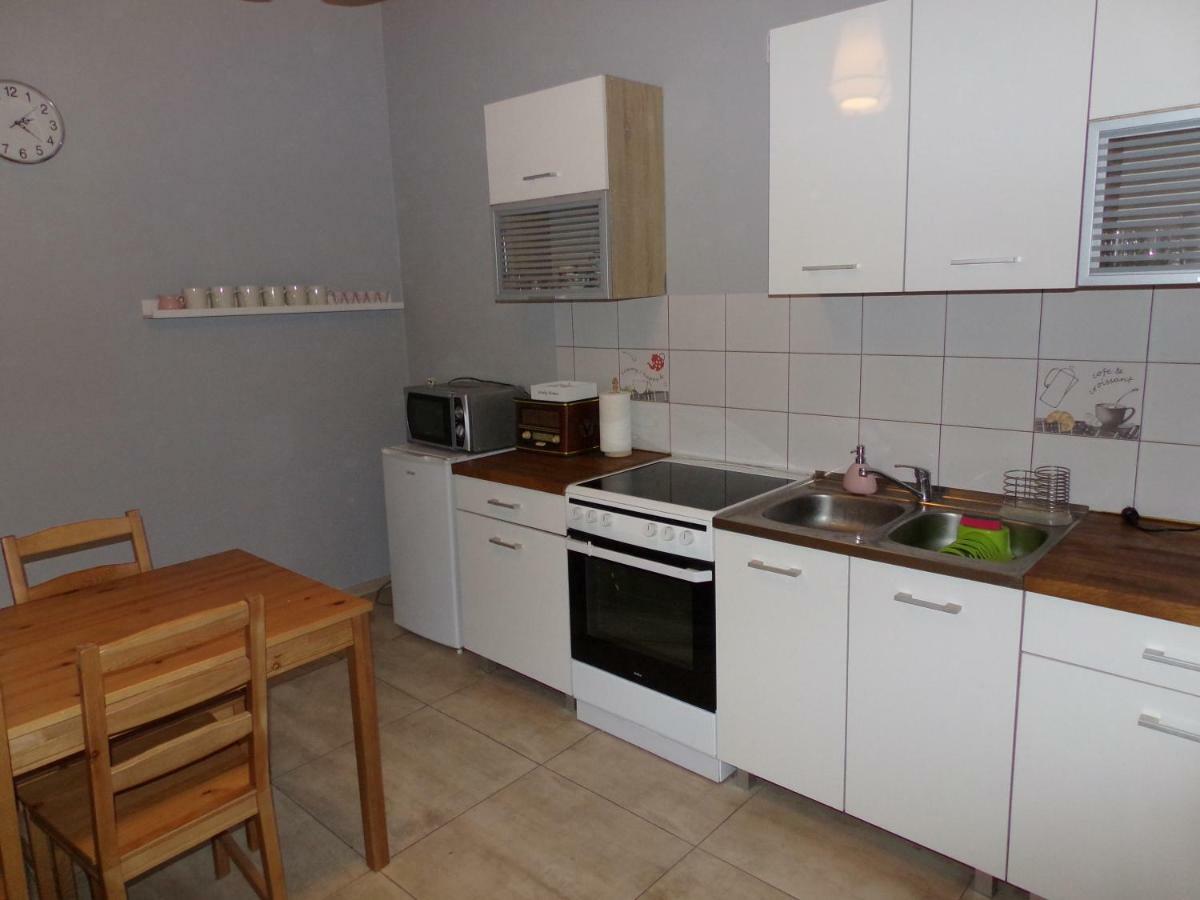 Apartament Parkowy ケントシン エクステリア 写真